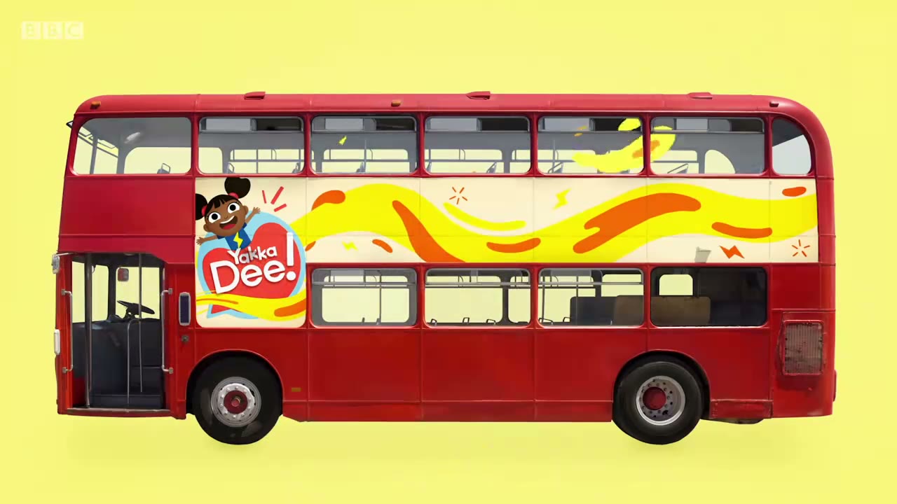 截图：Double-decker bus.