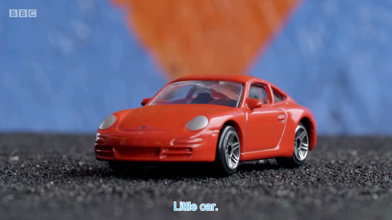 截图：Red car.
