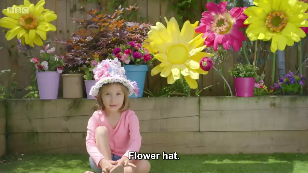 截图：Flower hat.